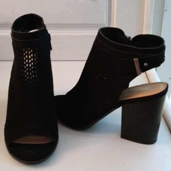 Ankle boots - Picture 3 of 4